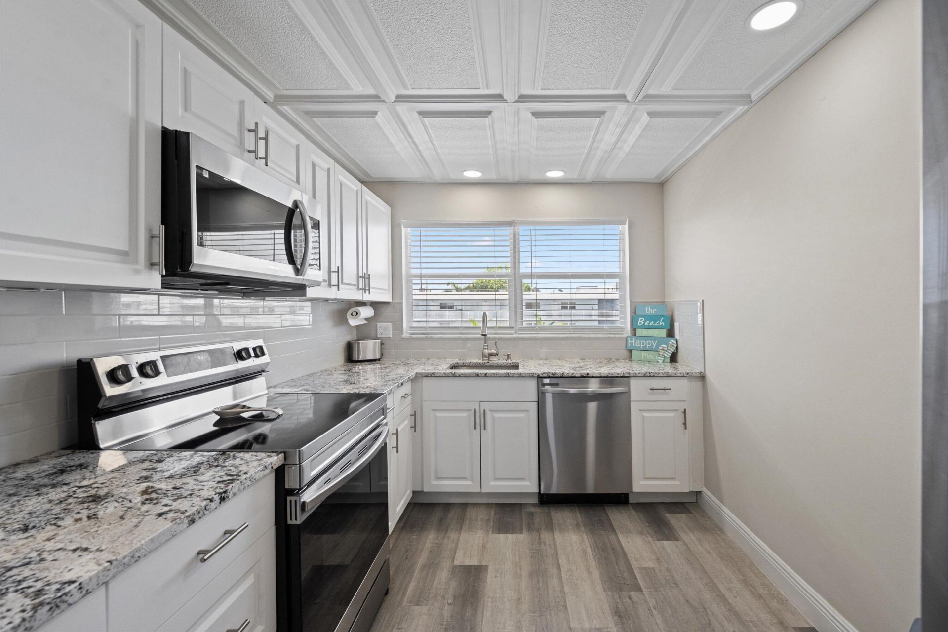 2012 S Federal Highway, Unit 405, Boynton Beach, FL 33435 Photo