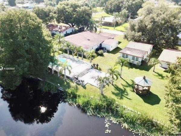 3203 SE 29th Lane, Unit # 5, Okeechobee, FL 34974