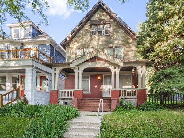 513 N 31st STREET, Milwaukee, WI 53208
