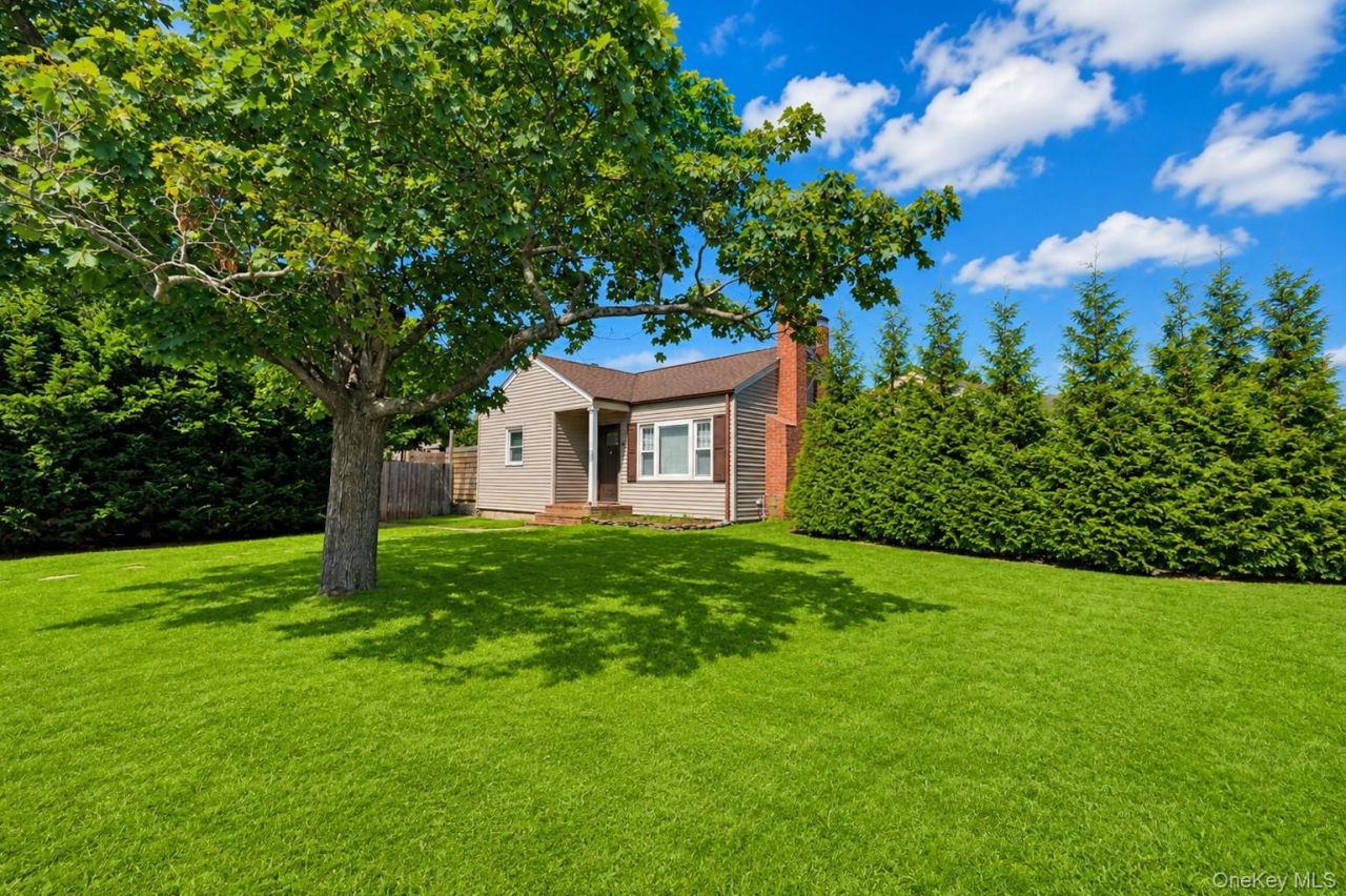 97 Corey Avenue, Blue Point, NY 11715 Main Photo