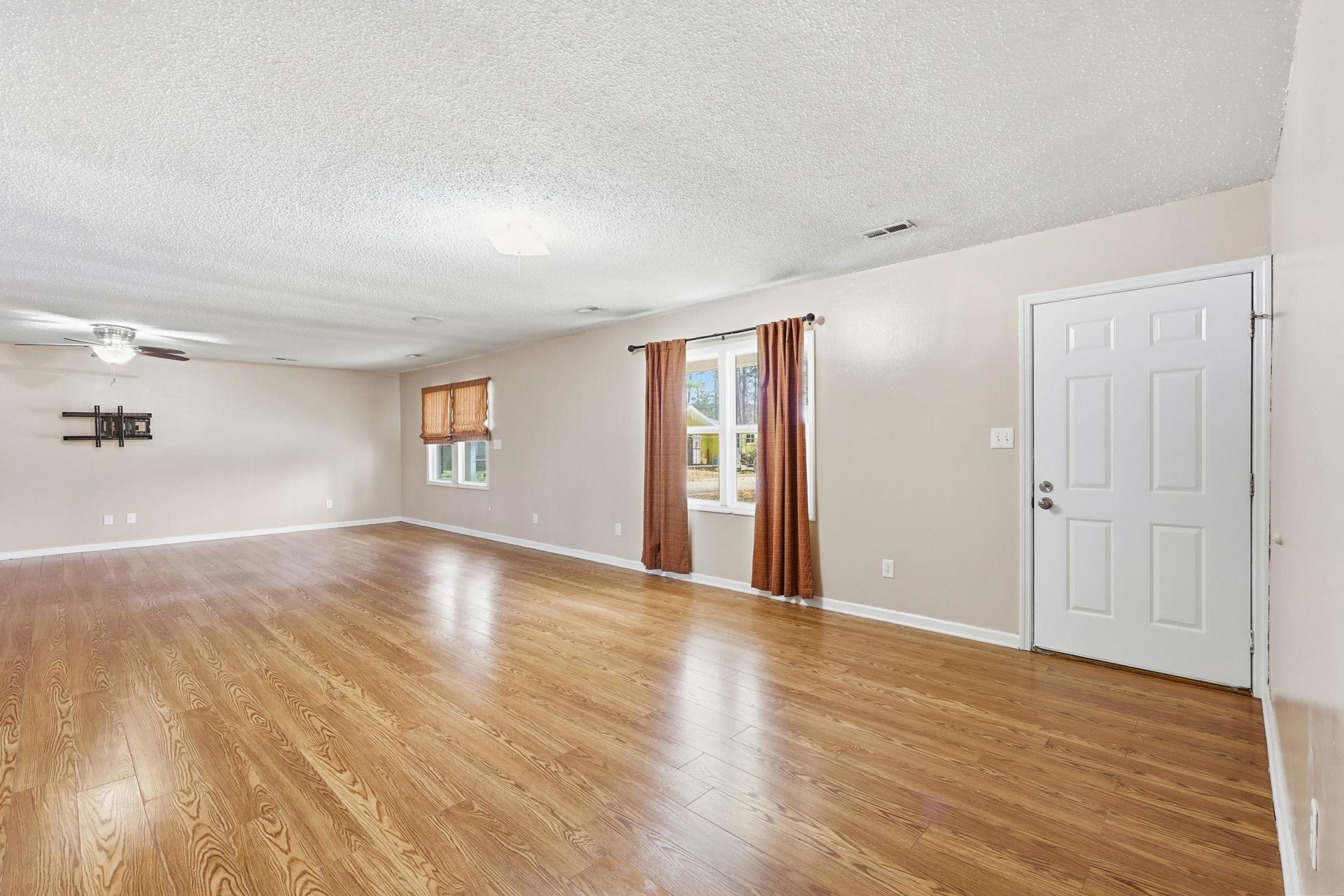 3054 Forestbrook Rd. Photo 37