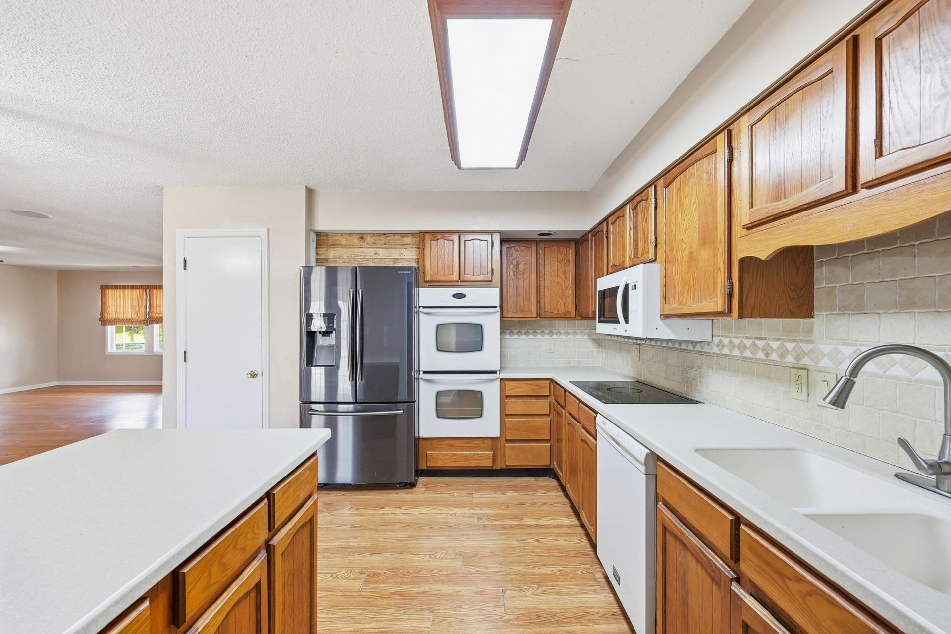 3054 Forestbrook Rd. Photo 40