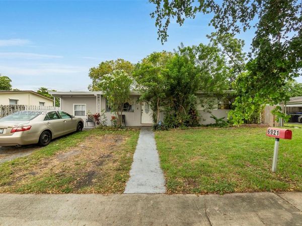 6921 Taylor St , Hollywood, FL 33024