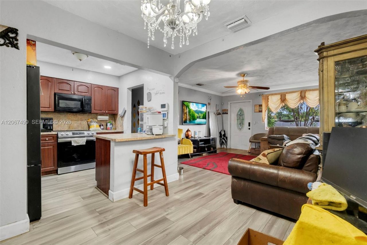 6921 Taylor St, Hollywood, FL 33024 Photo