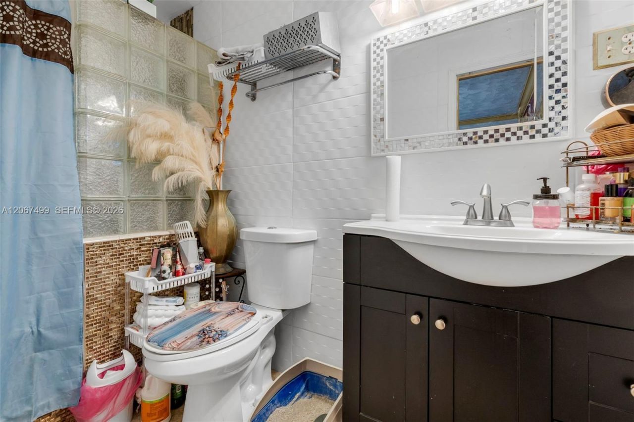 6921 Taylor St, Hollywood, FL 33024 Photo