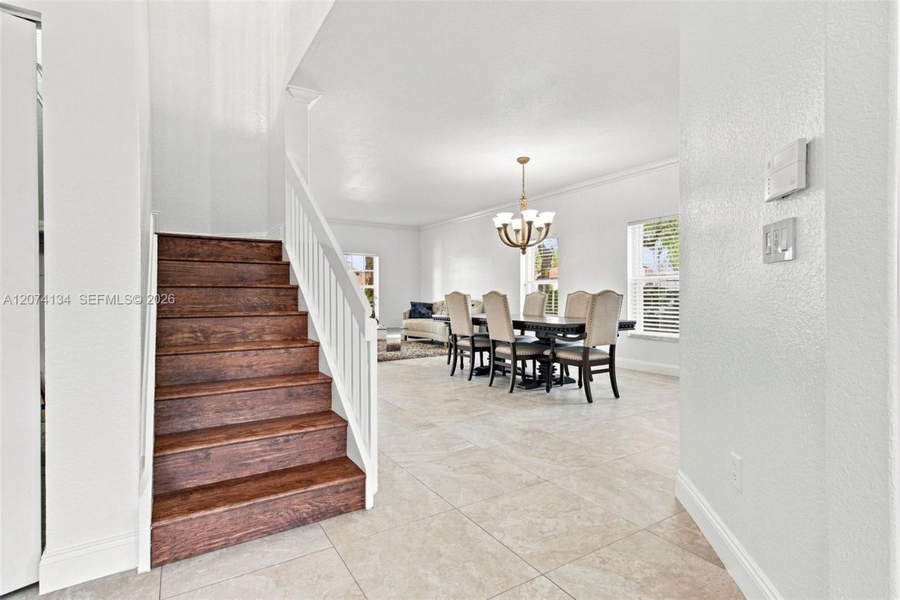 15854 SW 14th Ct , Pembroke Pines, FL 33027 Photo