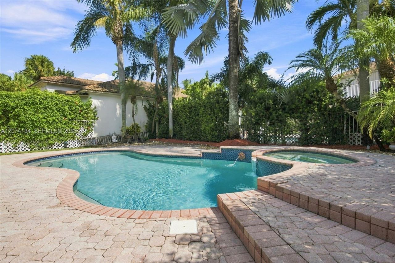 15854 SW 14th Ct , Pembroke Pines, FL 33027 Photo