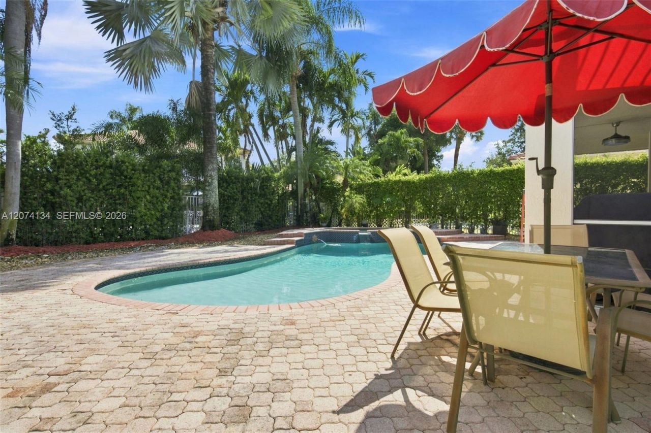 15854 SW 14th Ct , Pembroke Pines, FL 33027 Photo