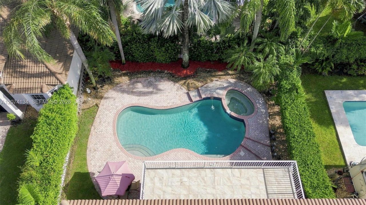 15854 SW 14th Ct , Pembroke Pines, FL 33027 Photo