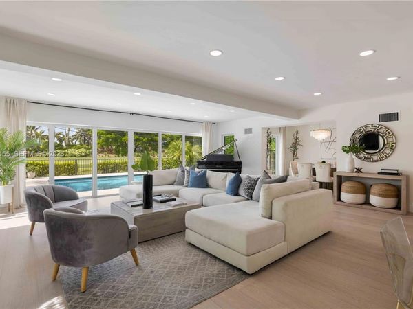 1201 Campo Sano Ave , Coral Gables, FL 33146