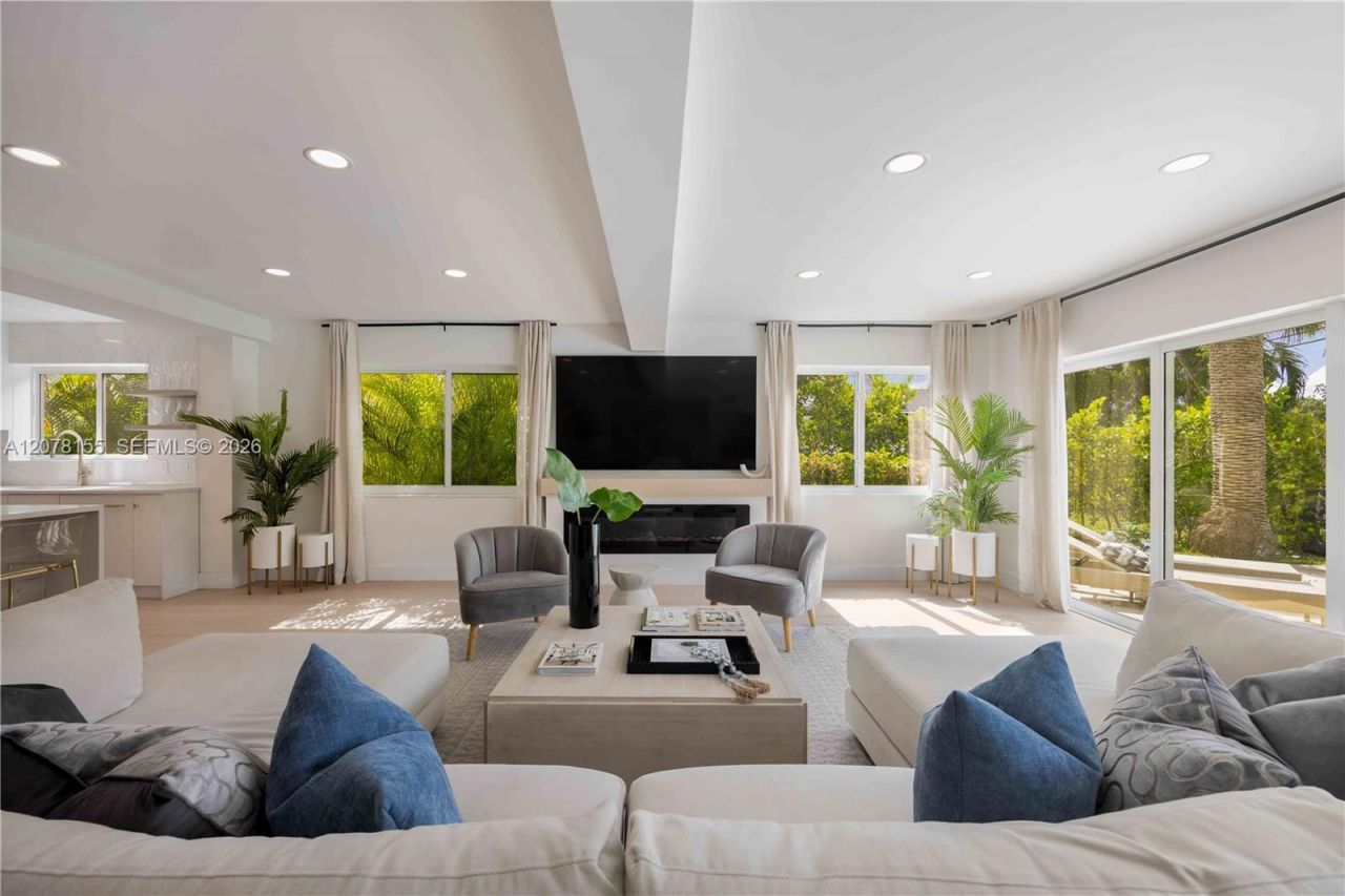1201 Campo Sano Ave, Coral Gables, FL 33146 Photo