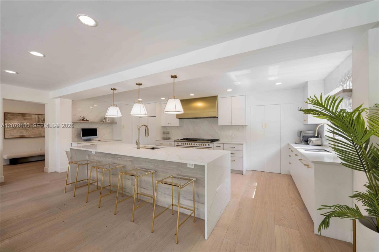 1201 Campo Sano Ave, Coral Gables, FL 33146 Photo