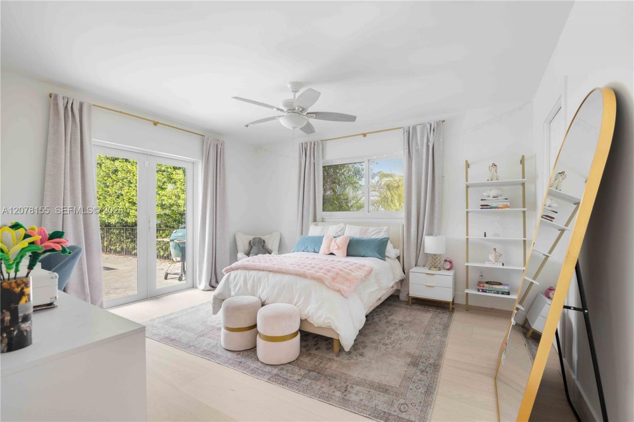 1201 Campo Sano Ave, Coral Gables, FL 33146 Photo