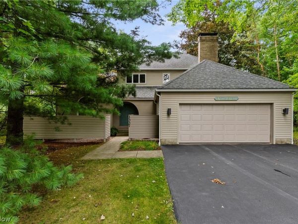 1337 Springwood SE, Warren, OH 44484