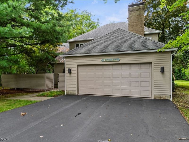 1337 Springwood SE, Warren, OH 44484 Photo 2