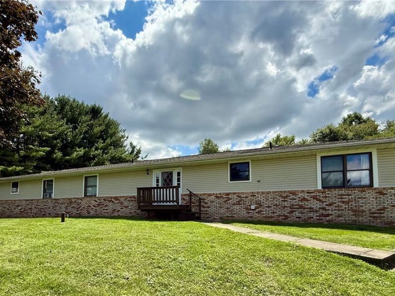 904-908 Skyside Drive, Clinton, OH 44216 Photo 2