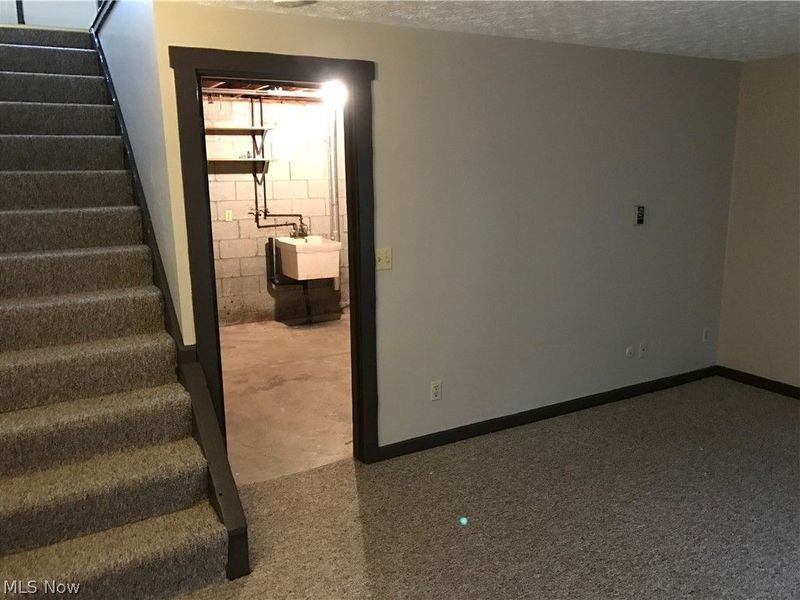 904-908 Skyside Drive, Clinton, OH 44216 Photo 9