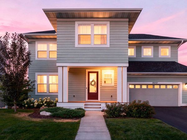 16253 Duskwood Trail , Lakeville, MN 55044