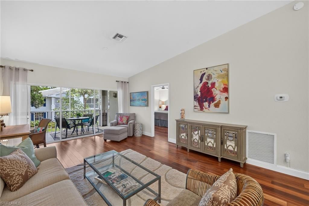 7108 Barrington Cir, Unit 202, Naples, FL 34108 Photo