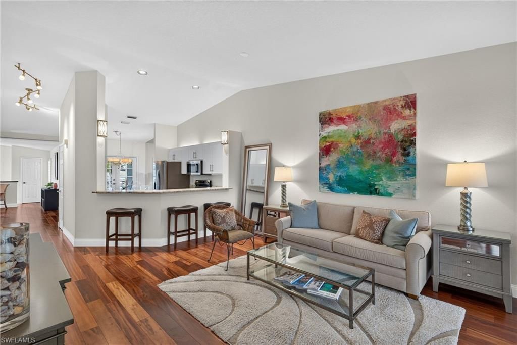 7108 Barrington Cir, Unit 202, Naples, FL 34108 Photo