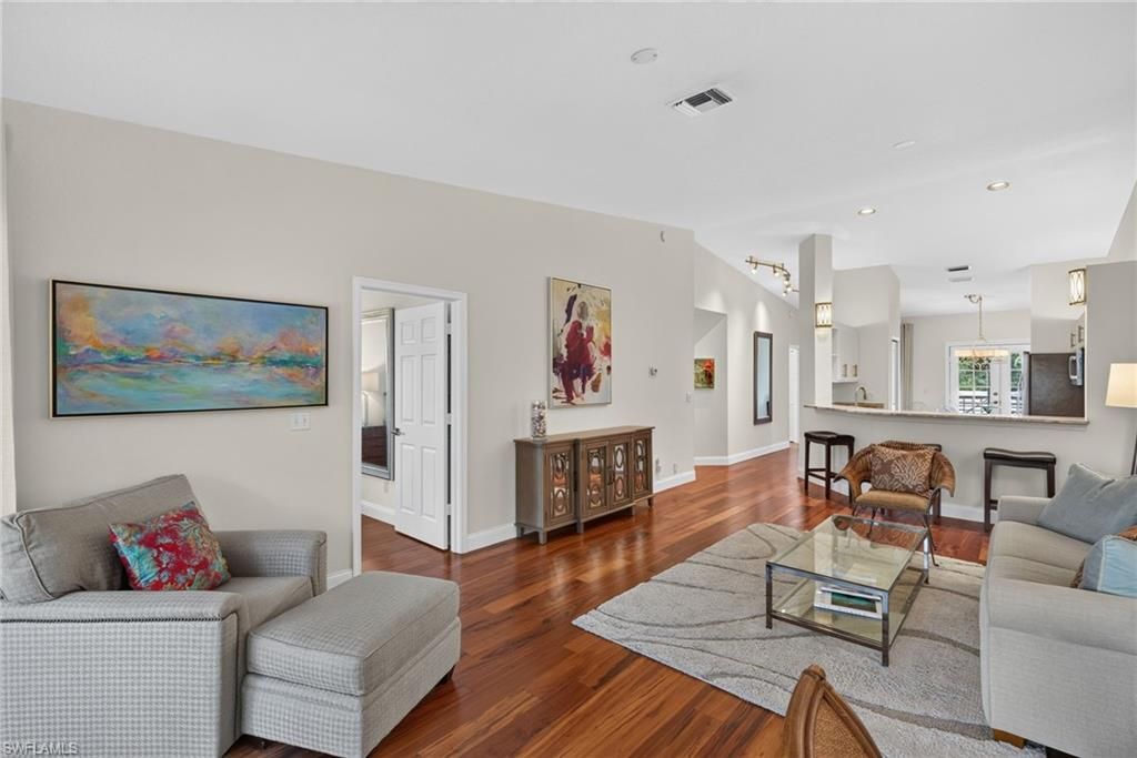 7108 Barrington Cir, Unit 202, Naples, FL 34108 Photo