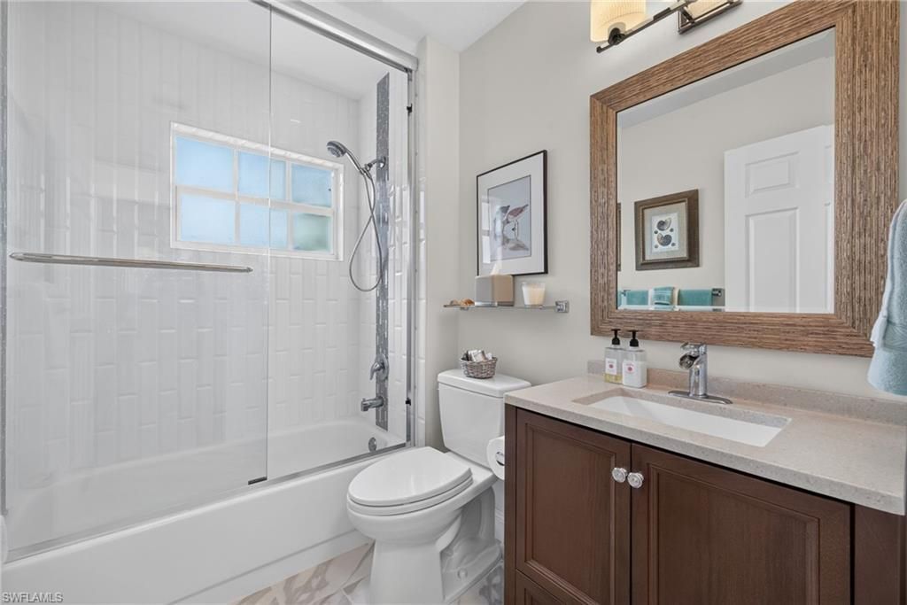 7108 Barrington Cir, Unit 202, Naples, FL 34108 Photo