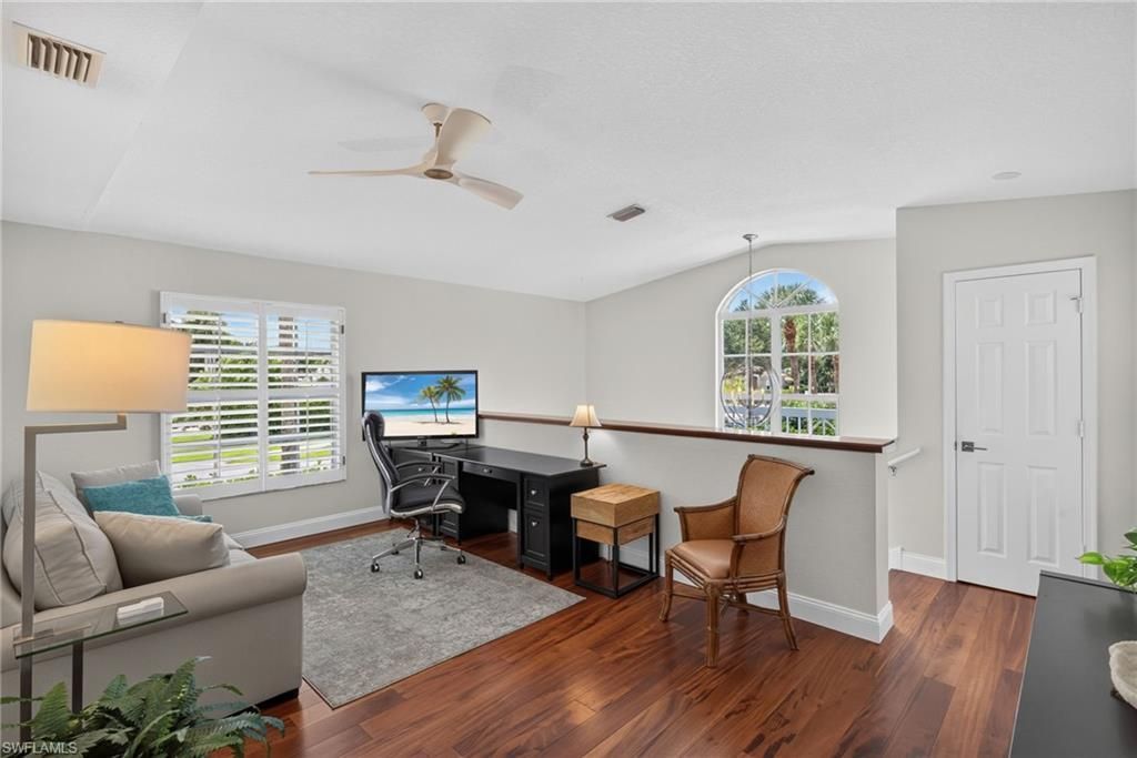 7108 Barrington Cir, Unit 202, Naples, FL 34108 Photo