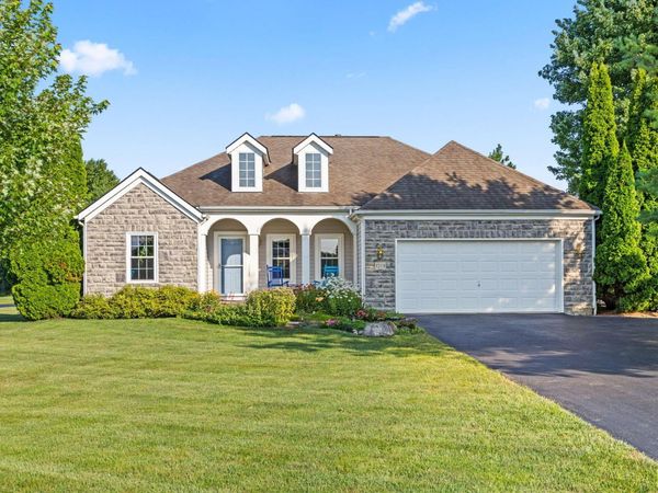 1203 Winding Creek Lane , Delaware, OH 43015