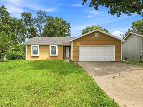 839 Elm Street, Lawrence, KS 66044