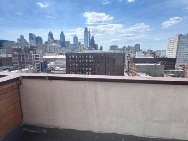 926 28 RACE STREET, Unit 8B, PHILADELPHIA, PA 19107
