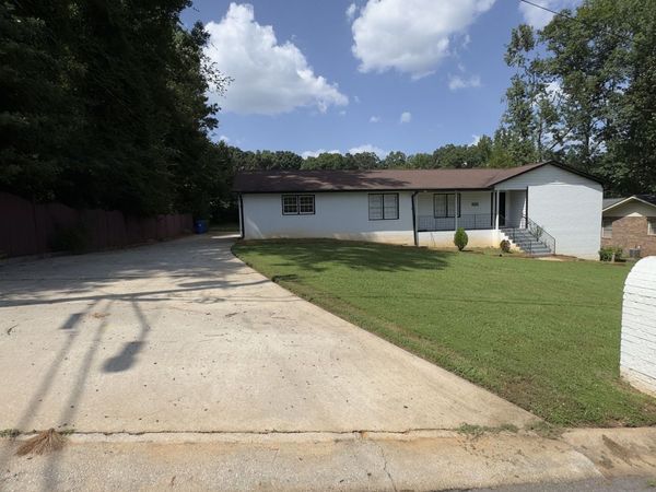 1050 Forest Heights Road, Stone Mountain, GA 30083