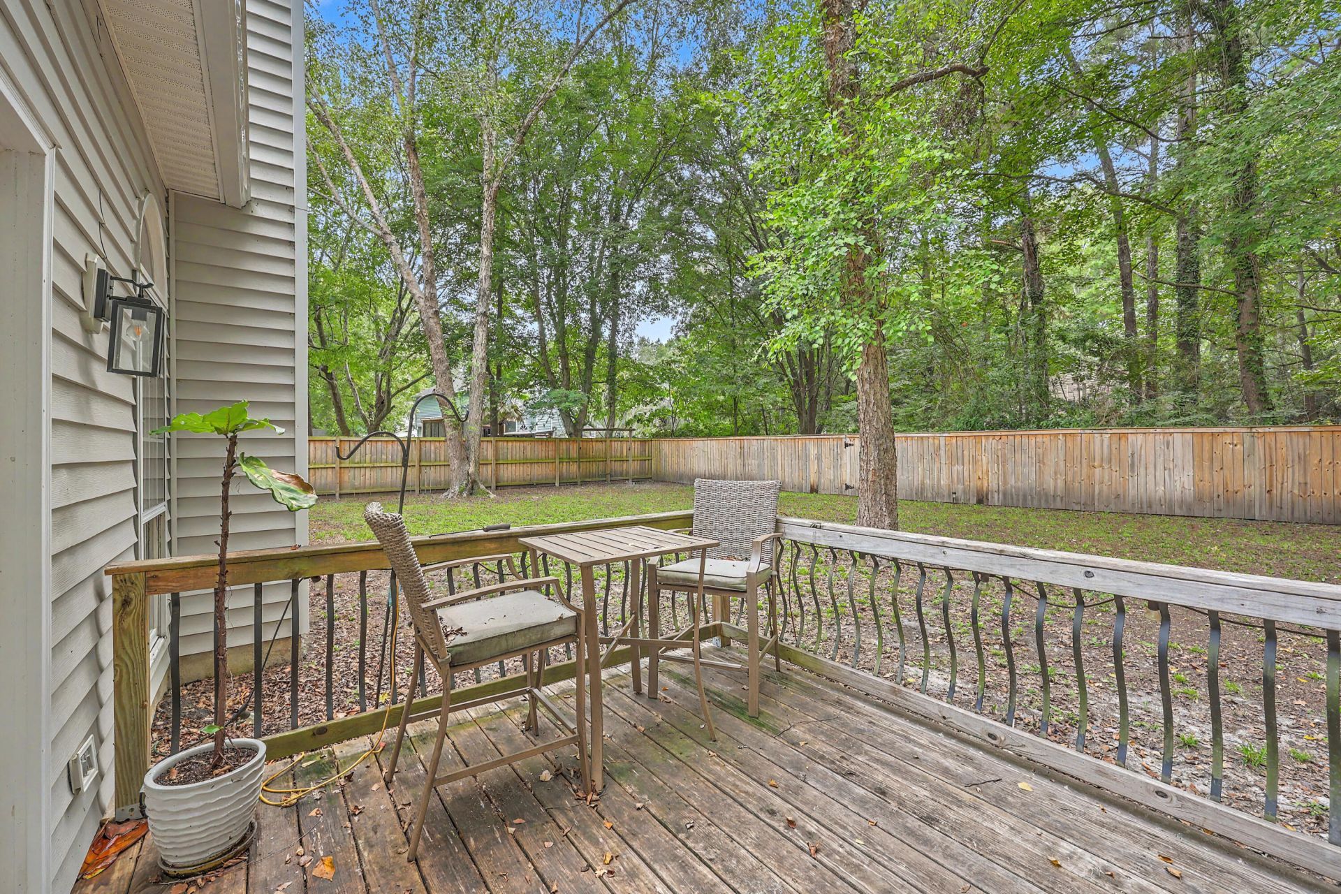 2105 Pinehurst Avenue Photo 25