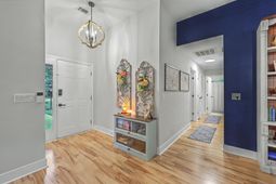 2105 Pinehurst Avenue photo 4