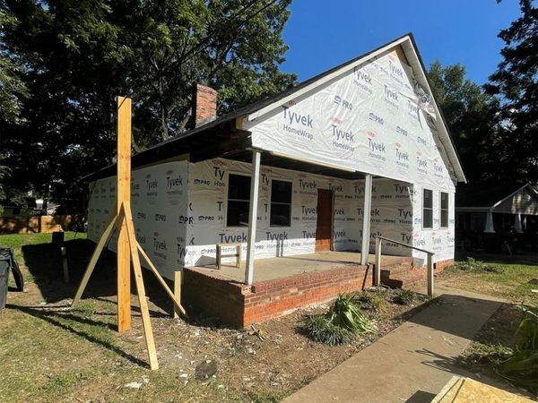 1804 Kennesaw Drive, Charlotte, NC 28216