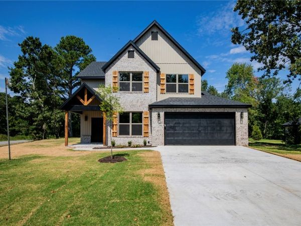 1 Nairn Lane , Bella Vista, AR 72715