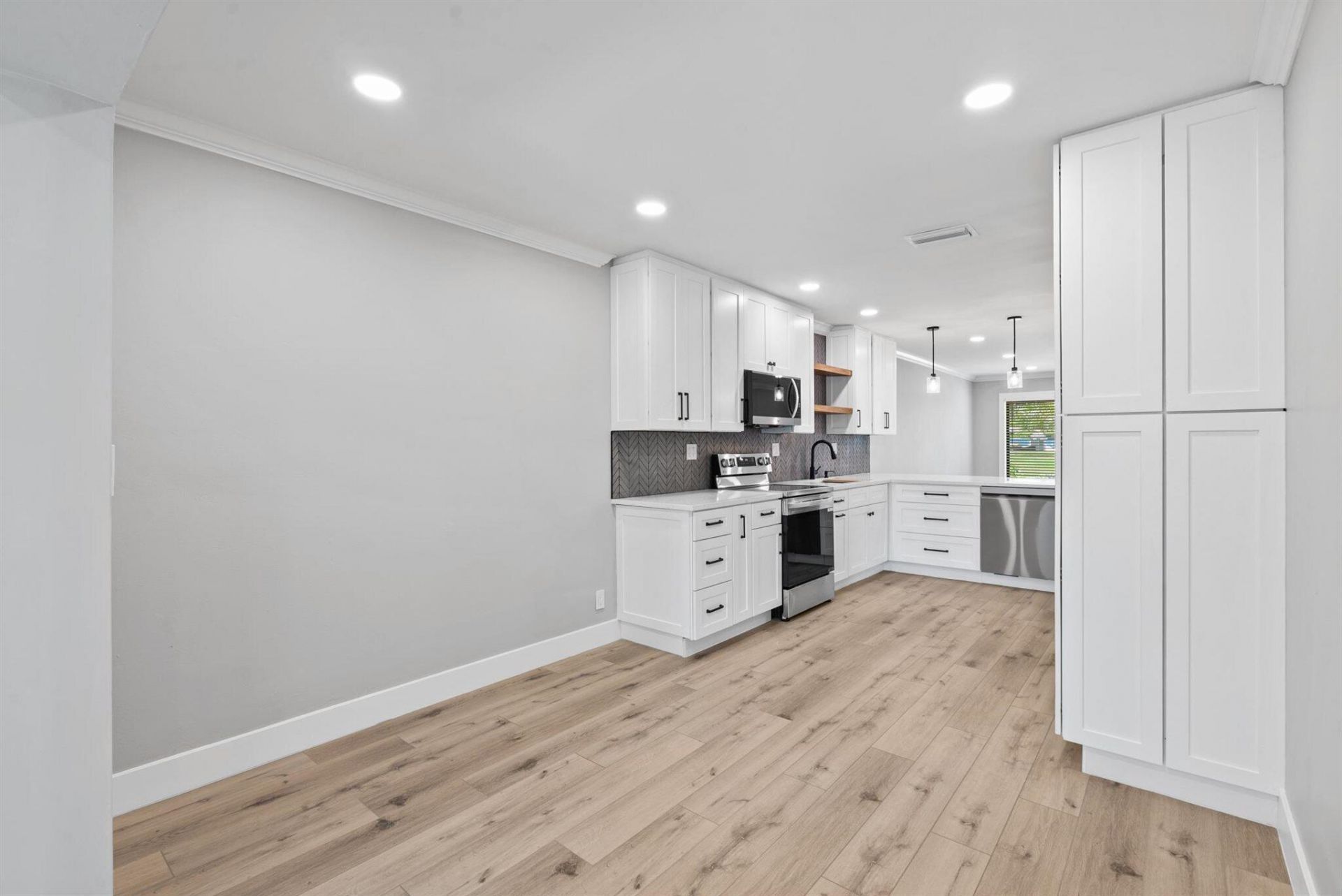 2600 NE 5th Avenue, Unit 2, Boca Raton, FL 33431 Photo