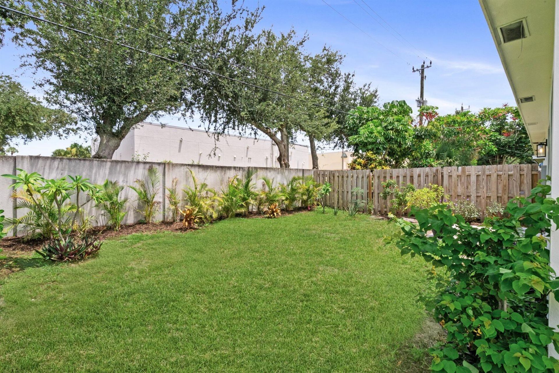 2600 NE 5th Avenue, Unit 2, Boca Raton, FL 33431 Photo