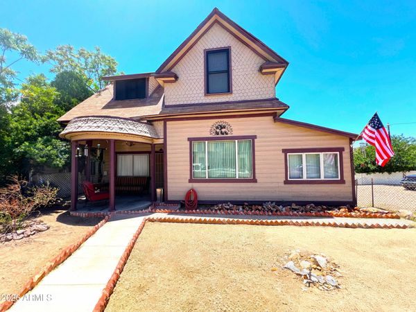 434 S HILL Street, Globe, AZ 85501