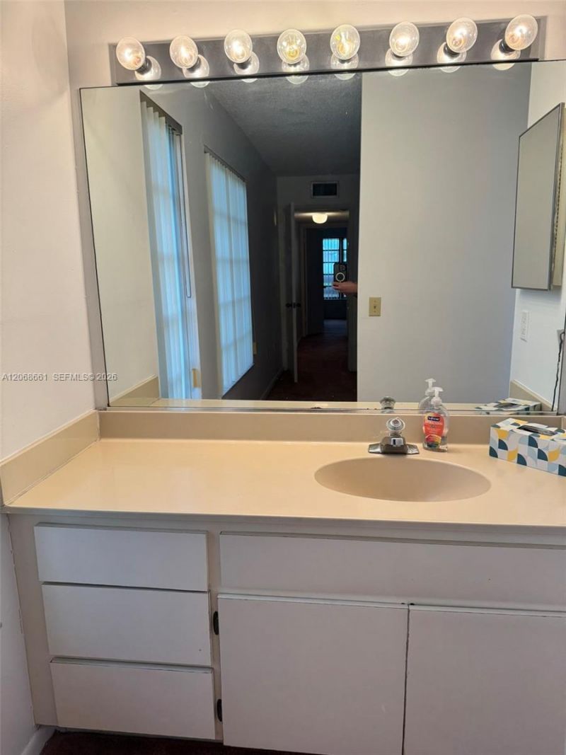 9022 SW 123rd Ct, Unit O406, Miami, FL 33186 Photo