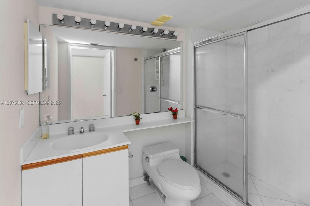 3400 NE 192nd St, Unit 1911, Aventura, FL 33180 Photo