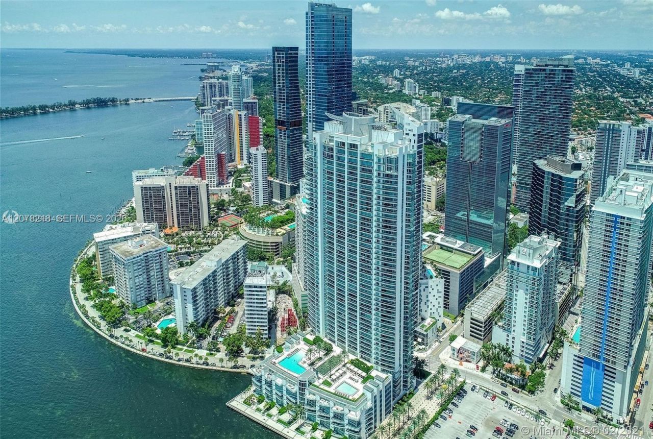 1331 Brickell Bay Dr , Unit 208, Miami, FL 33131 Photo