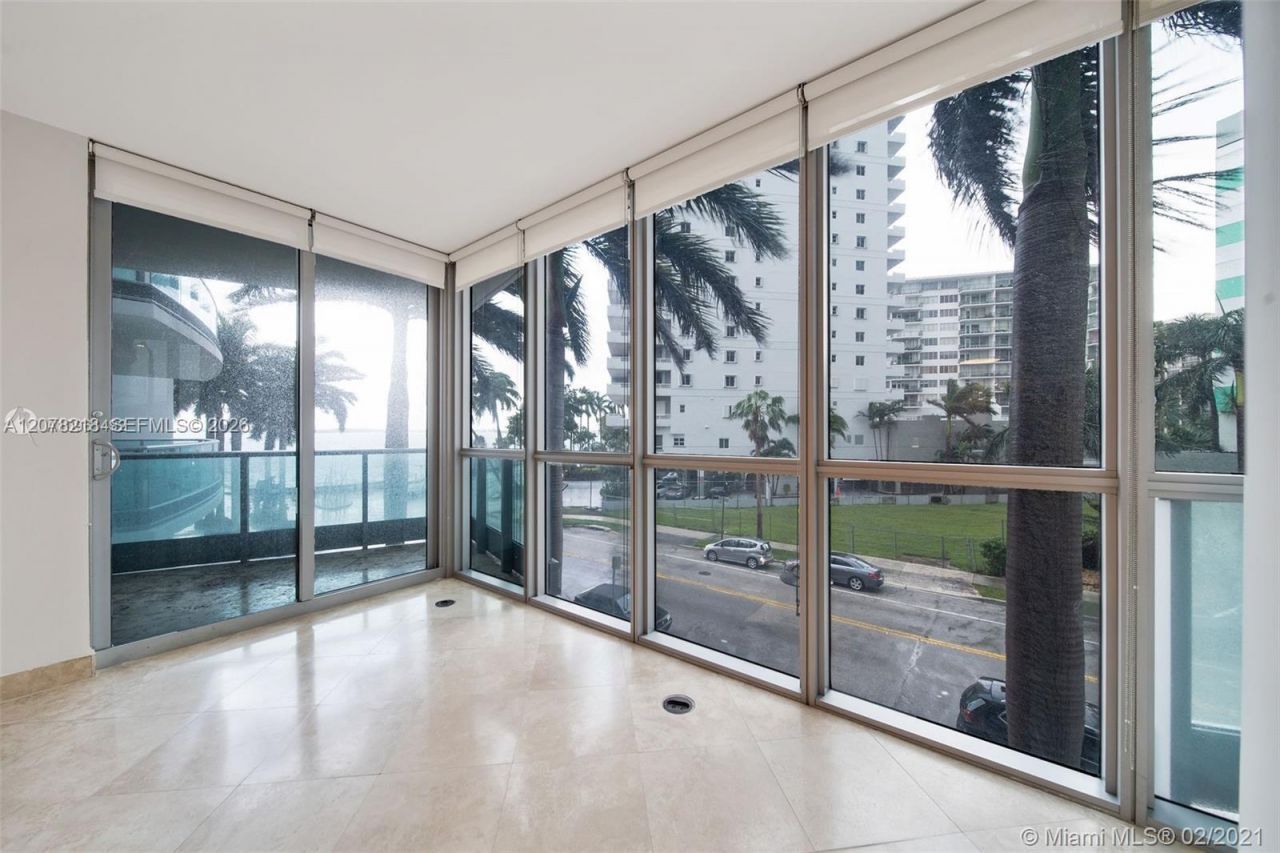 1331 Brickell Bay Dr , Unit 208, Miami, FL 33131 Photo