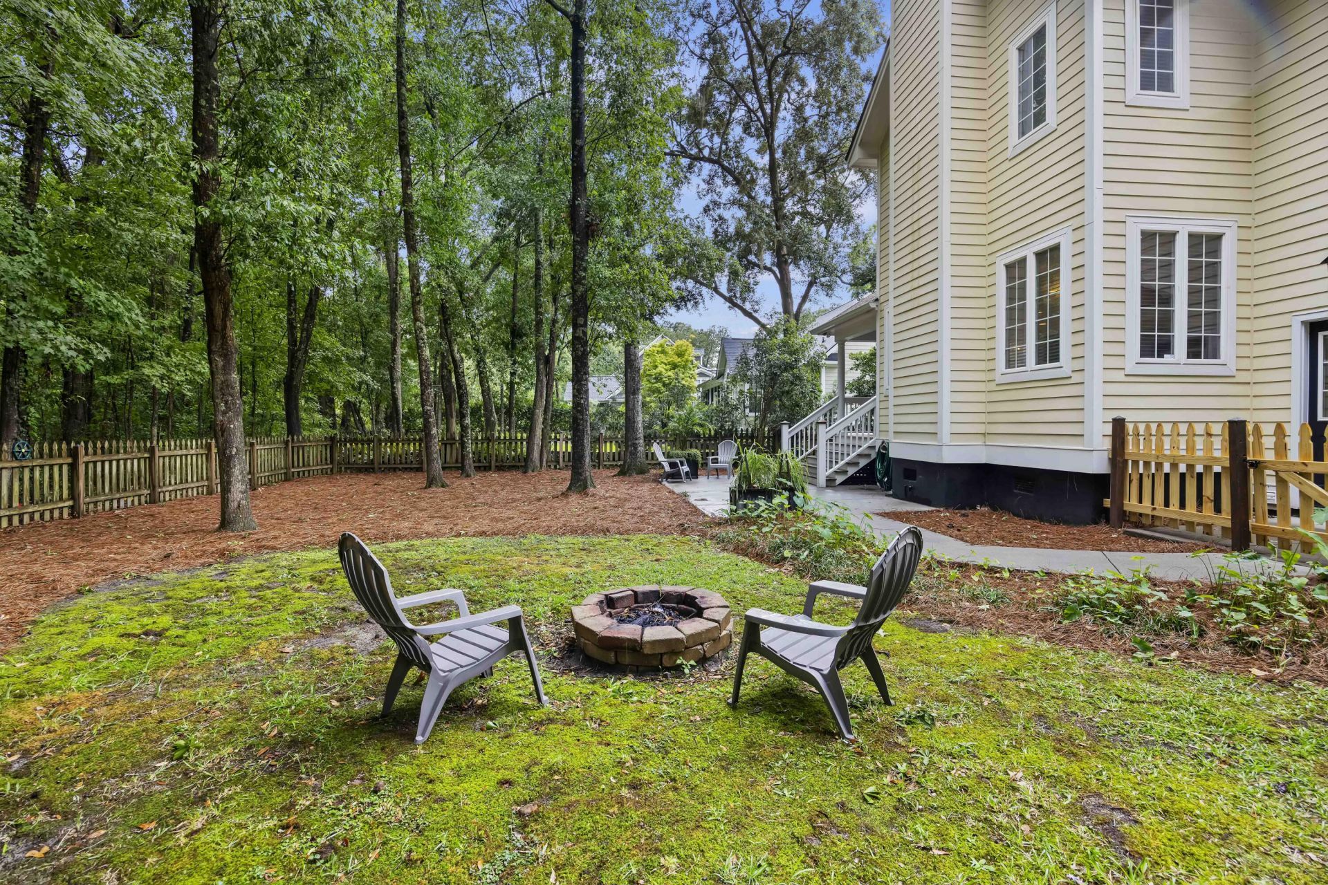 1005 Island Crossing Drive Photo 22