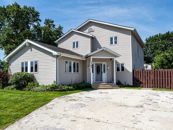 9748 Austin Avenue , Oak Lawn, IL 60453