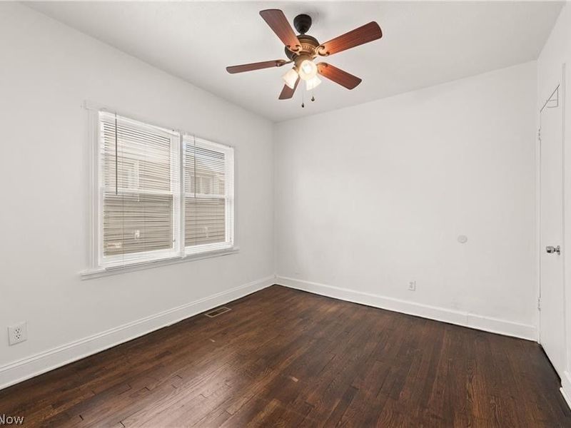 12201 Brighton Avenue, Cleveland, OH 44111 Photo 20