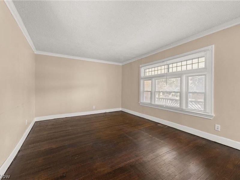 12201 Brighton Avenue, Cleveland, OH 44111 Photo 4