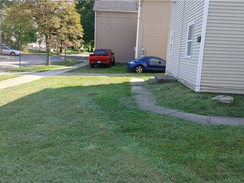 634 Sumner Street, Unit UP, Akron, OH 44311 Photo 5
