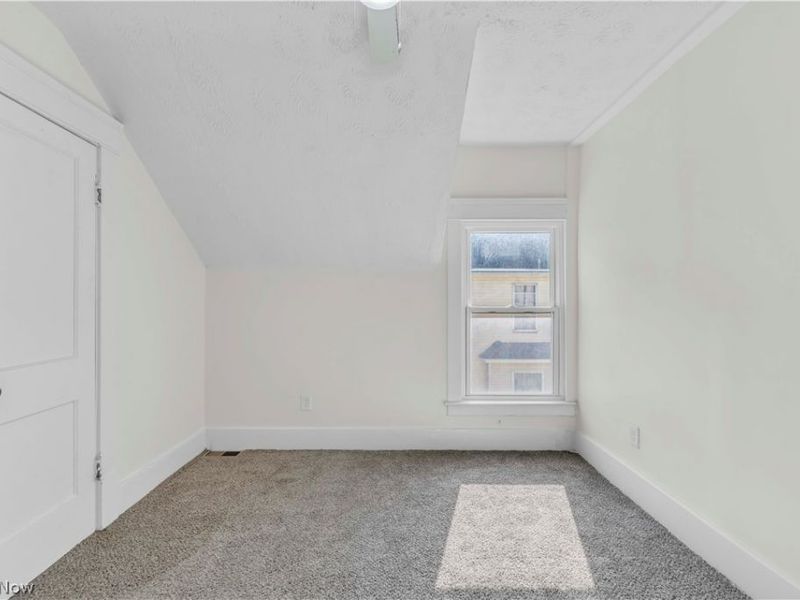 1753 E 30th Street, Unit 2/Back, Lorain, OH 44055 Photo 15