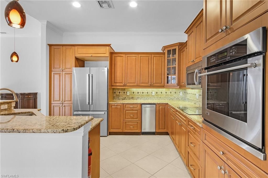 5030 Rustic Oaks Cir , Naples, FL 34105 Photo