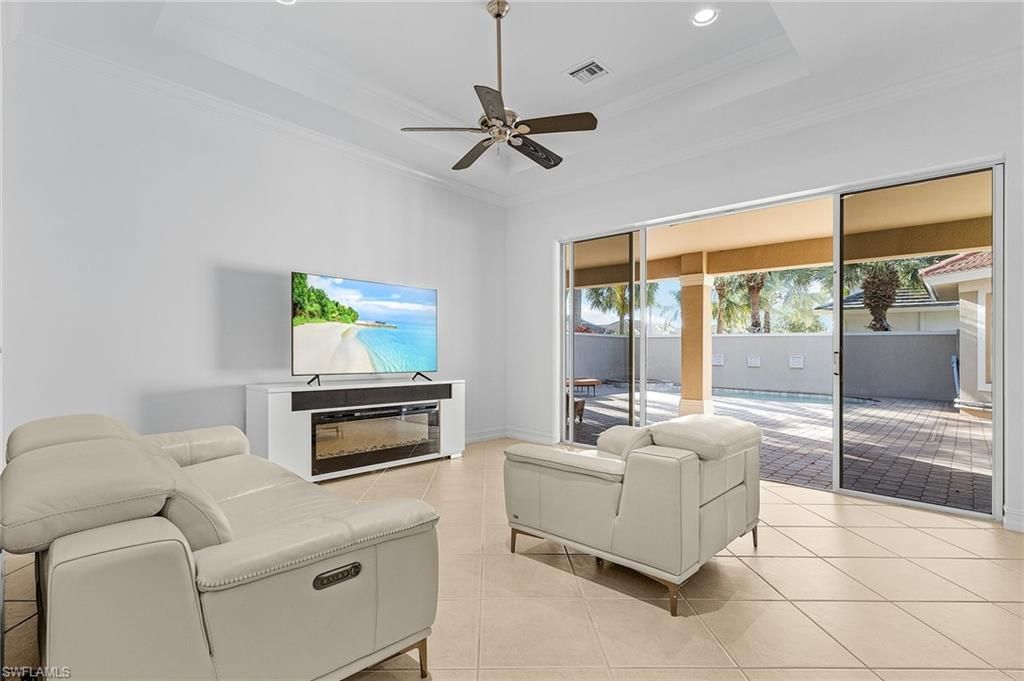 5030 Rustic Oaks Cir , Naples, FL 34105 Photo